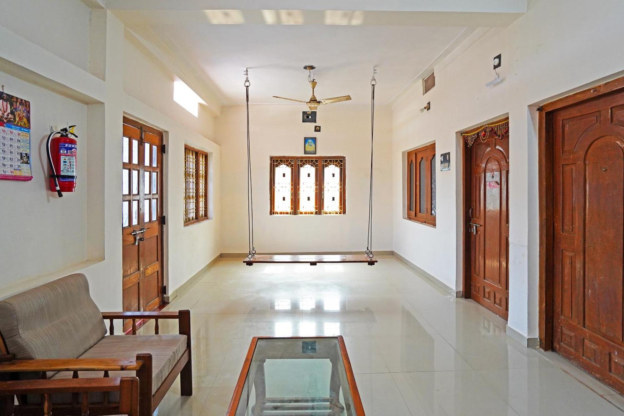 Oyo Home Unity Home Stay Rajpipla Exterior photo